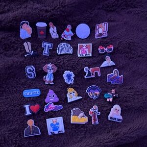 Assorted Croc charms